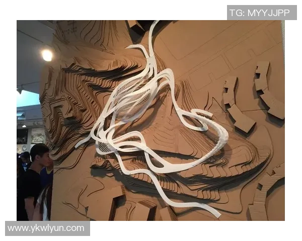 加莱诺的艺术之旅：探索创意与灵感的无限可能性